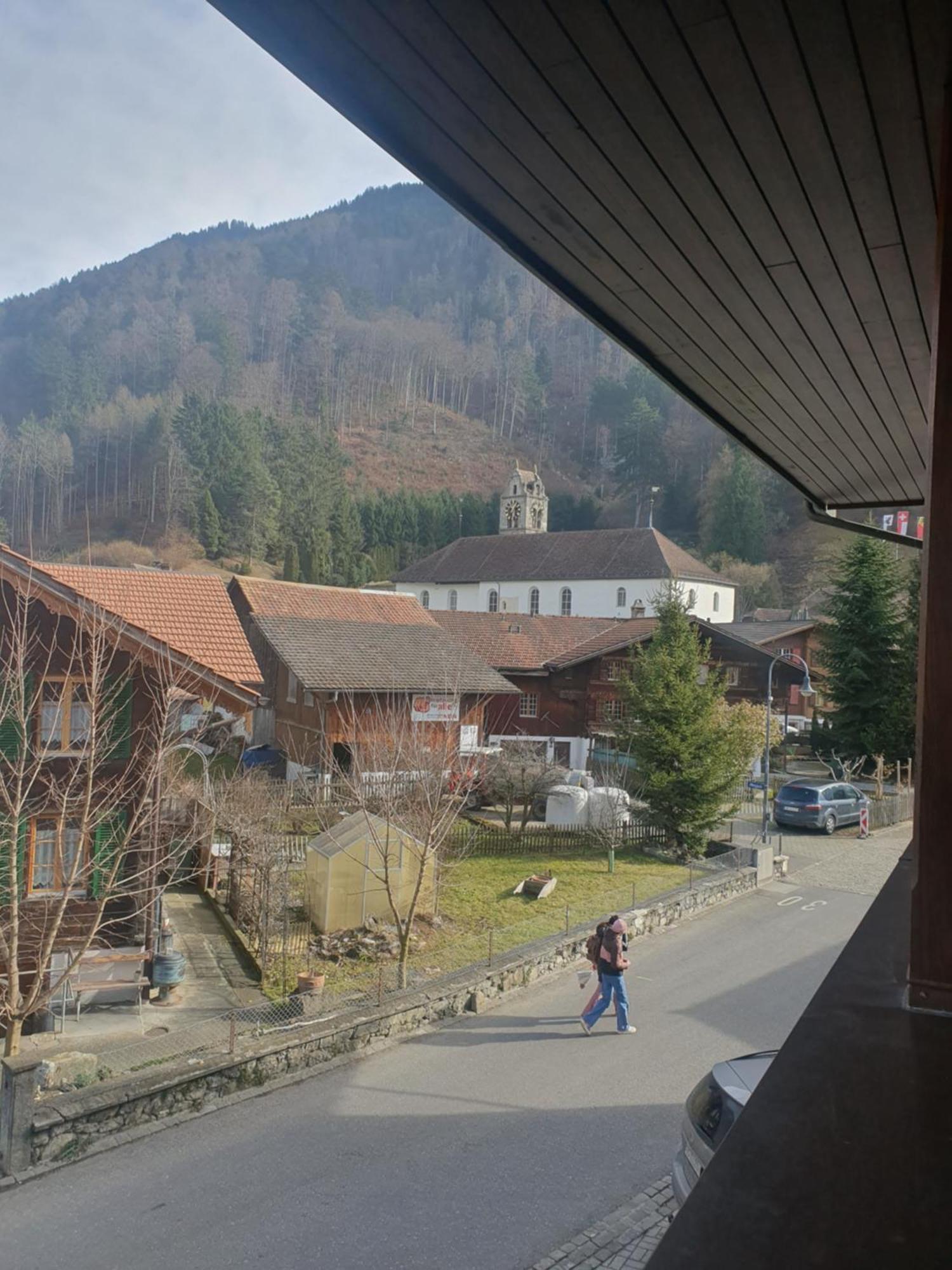 Gasthof Hirschen In Wilderswil Quarto foto